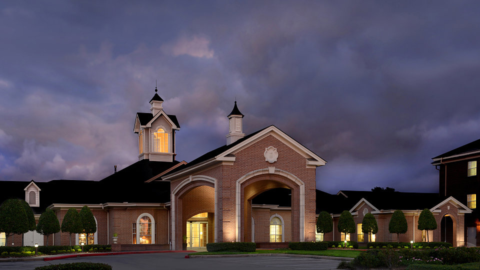 parkway-place-night-image